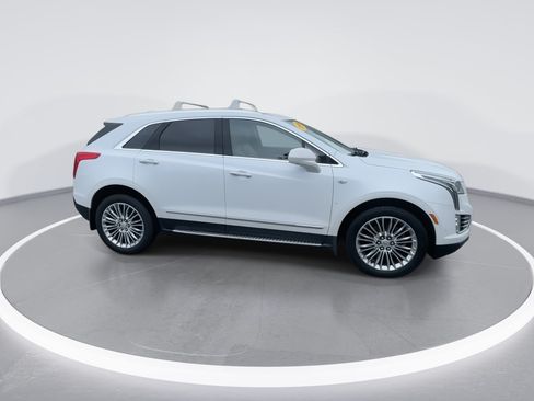 Used 2019 Cadillac XT5 Platinum AWD/4WD image 23