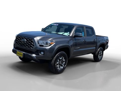 Used 2023 Toyota Tacoma TRD Off-Road w/ Technology Package AWD/4WD image 1