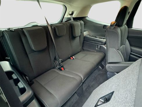 Certified 2024 Subaru Ascent Premium w/ Convenience Package image 25