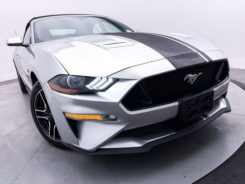 Used 2019 Ford Mustang GT Premium w/ Equipment Group 401A image 3