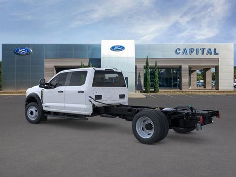 New 2025 Ford F550 4x4 Crew Cab Super Duty image 4