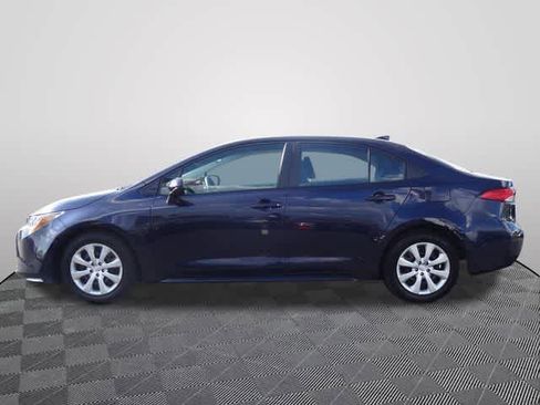 Certified 2025 Toyota Corolla LE FWD image 2