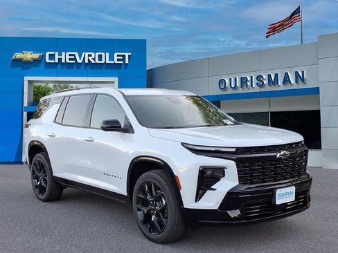 New 2026 Chevrolet Traverse RS FWD image 1
