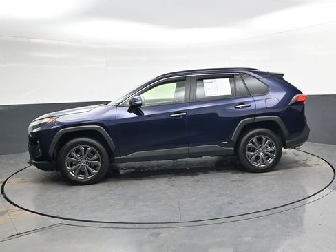 Used 2023 Toyota RAV4 Limited image 8