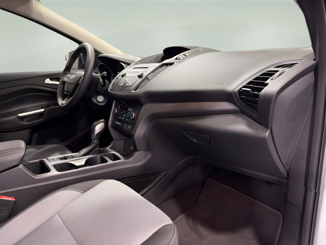 Used 2018 Ford Escape SE FWD image 13