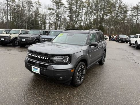 Used 2025 Ford Bronco Sport Outer Banks w/ Outer Banks Tech Package+ image 16