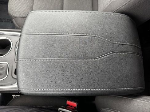 Certified 2022 Chevrolet Traverse LT image 20