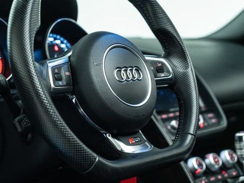 Used 2014 Audi R8 V10 AWD/4WD image 25