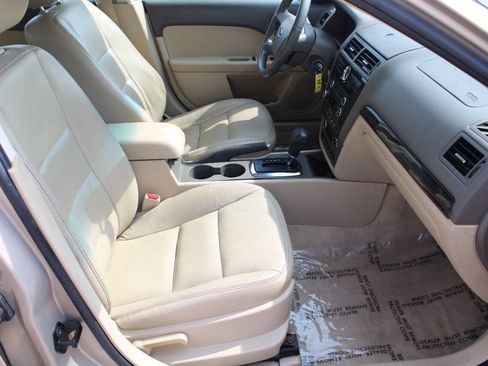 Used 2008 Ford Fusion SEL FWD image 12