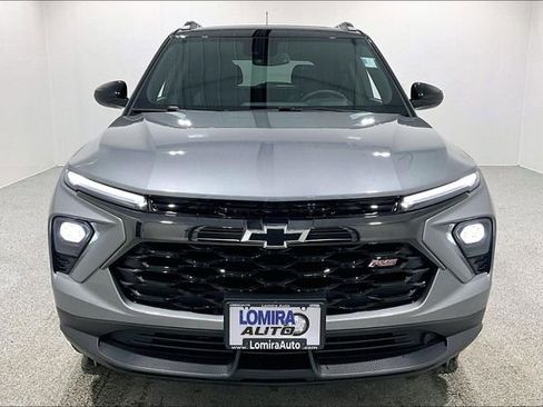 Used 2025 Chevrolet TrailBlazer RS w/ Convenience Package AWD/4WD image 2