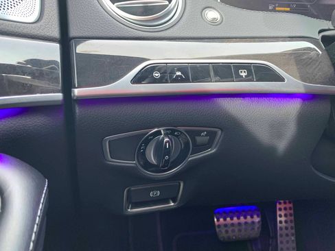 Used 2020 Mercedes-Benz S 560 S 560 Sedan 4D image 20