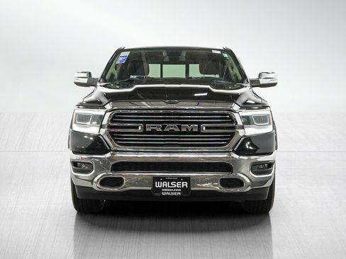 Used 2019 RAM 1500 Laramie AWD/4WD image 9