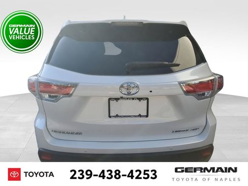 Used 2014 Toyota Highlander Limited Platinum image 15