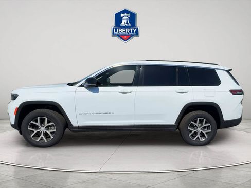 Certified 2025 Jeep Grand Cherokee L Limited AWD/4WD image 8