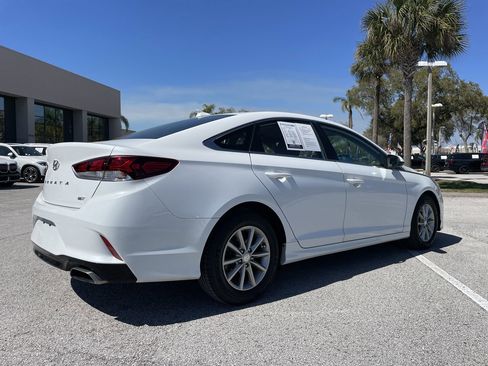 Used 2018 Hyundai Sonata ECO FWD image 3