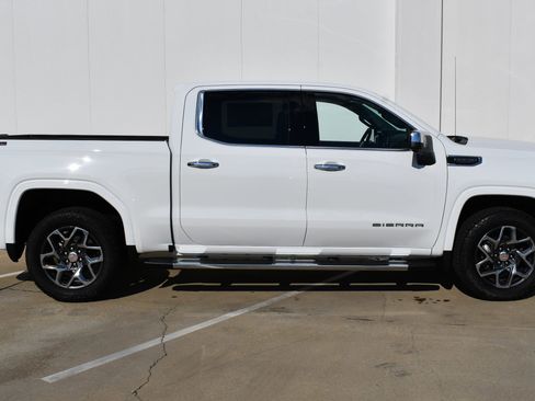 New 2026 GMC Sierra 1500 SLT w/ SLT Premium Plus Package image 5
