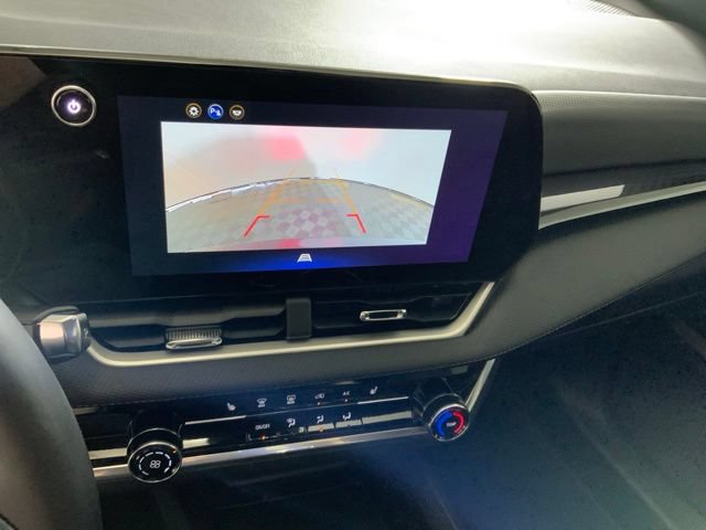 Used 2026 Chevrolet Equinox LT AWD/4WD image 21