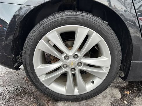 Used 2015 Chevrolet Cruze LTZ w/ Sun, Sound and Sport Package image 16