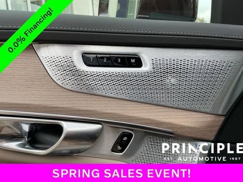 New 2026 Volvo XC90 T8 Ultra w/ Lounge Package image 28