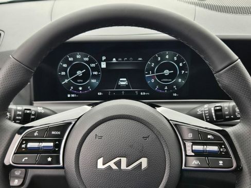 New 2026 Kia Seltos SX AWD/4WD image 14