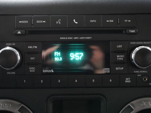 Used 2018 Jeep Wrangler Willys Wheeler image 21