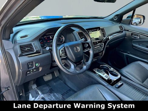 Used 2019 Honda Passport Touring image 17