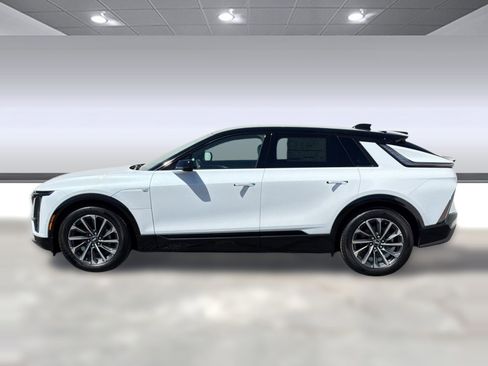 New 2026 Cadillac Lyriq Sport w/ LPO, Floor Liner Package RWD image 2