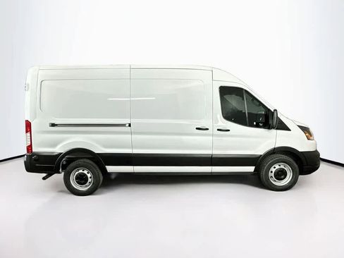 New 2026 Ford Transit 250 148 Medium Roof RWD image 23