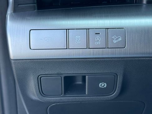 Used 2026 Hyundai Kona SE image 31