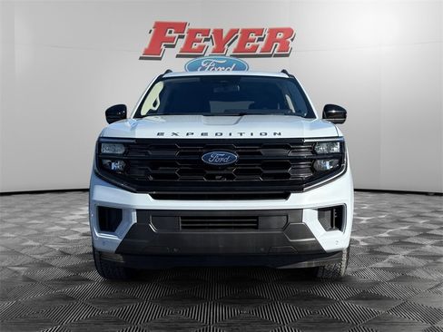Used 2025 Ford Expedition Max Active image 8
