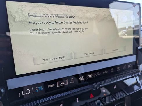 New 2025 GMC Hummer EV 3X AWD/4WD image 11