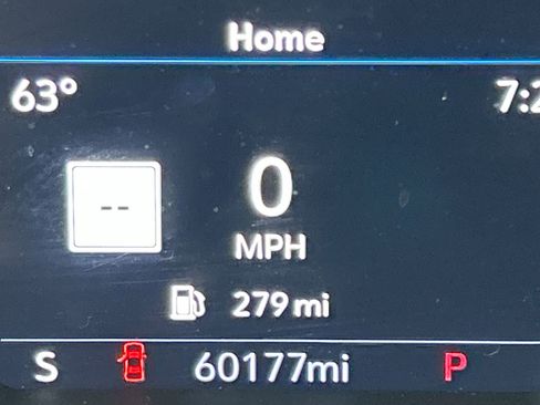 Used 2021 GMC Yukon XL AT4 w/ AT4 Premium Package image 24