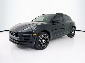 New 2026 Porsche Macan video 1