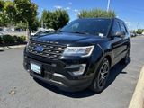 Used 2017 Ford Explorer XLT w/ Equipment Group 202A image 4