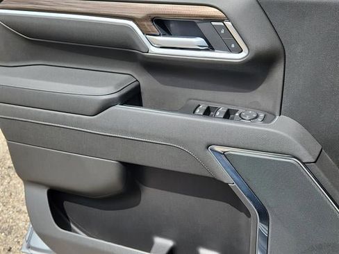 New 2026 Chevrolet Silverado 1500 LT w/ All Star Edition Plus AWD/4WD image 6