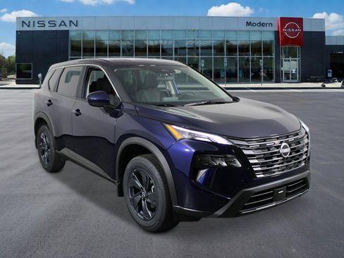 New 2026 Nissan Rogue SV FWD image 7