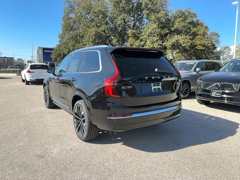 New 2026 Volvo XC90 B5 Core image 4