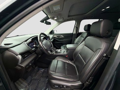 Used 2021 Chevrolet Traverse RS image 21