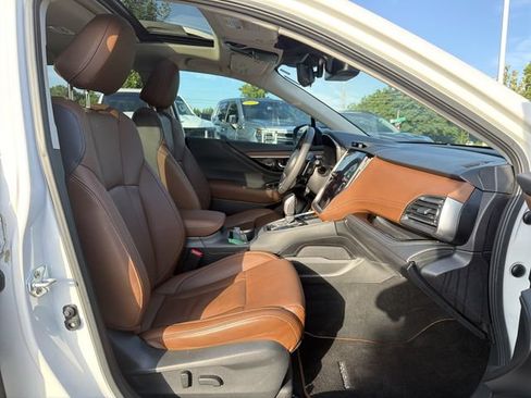 Certified 2025 Subaru Outback Touring XT AWD/4WD image 18