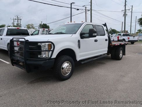 Used 2018 Ford F350 XL w/ Power Equipment Group AWD/4WD image 40
