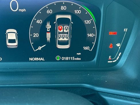 Used 2023 Honda Accord Sport image 30