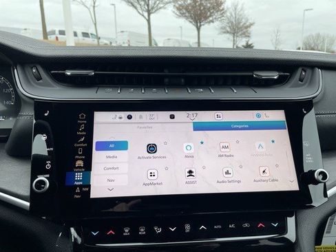 New 2026 Jeep Grand Cherokee Altitude image 17