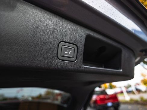 New 2026 Chevrolet Equinox EV LT image 25