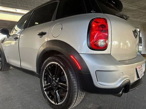 Used 2014 MINI Cooper Countryman S image 3