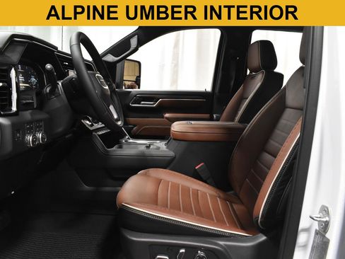 Used 2026 GMC Sierra 3500 Denali Ultimate AWD/4WD image 4
