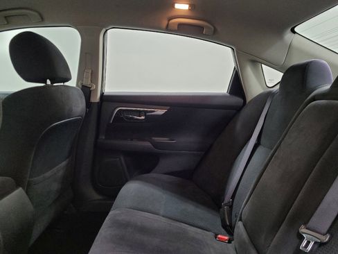 Used 2014 Nissan Altima 2.5 SV image 18