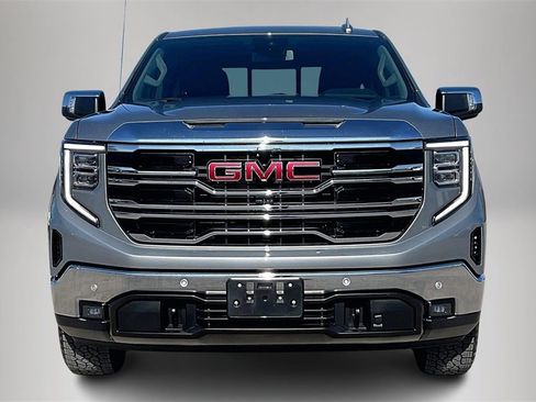 Certified 2026 GMC Sierra 1500 SLT image 3
