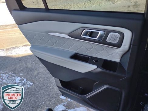 New 2026 Ford Explorer Platinum w/ LUX Leather Package image 24