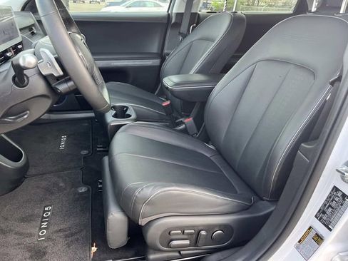 Used 2024 Hyundai Ioniq 5 Limited image 22