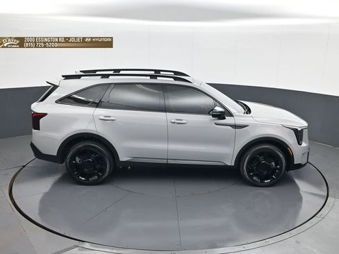 Used 2025 Kia Sorento X-Line EX AWD/4WD image 17